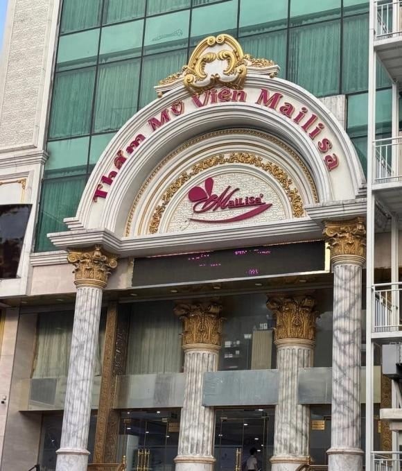 Ngoài tội buôn lậu, cơ quan điều tra có thể mở rộng điều tra sang các tội danh khác nếu xác minh được hành vi thay đổi nguồn gốc sản phẩm hoặc quảng cáo gian dối nhằm chiếm đoạt tài sản.”

