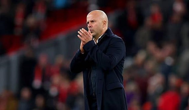 Arne Slot lên tiếng sau trận thua tủi hổ của Liverpool trên sân nhà.