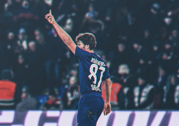 Neves ghi bàn thứ 2 cho PSG.