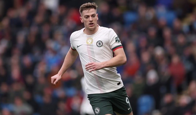 Delap chưa ghi bàn nhưng đang làm tốt nhiệm vụ thu hút hậu vệ