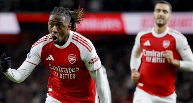 Eze chơi bùng nổ.