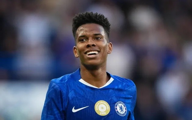 Estevao được so sánh với Yamal