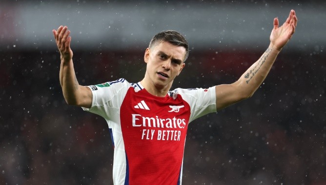 Trossard là một trong những ngôi sao chơi ổn định nhất bên phía Arsenal.