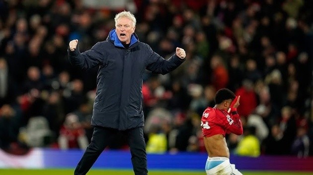 Everton của Moyes đánh sập Old Trafford