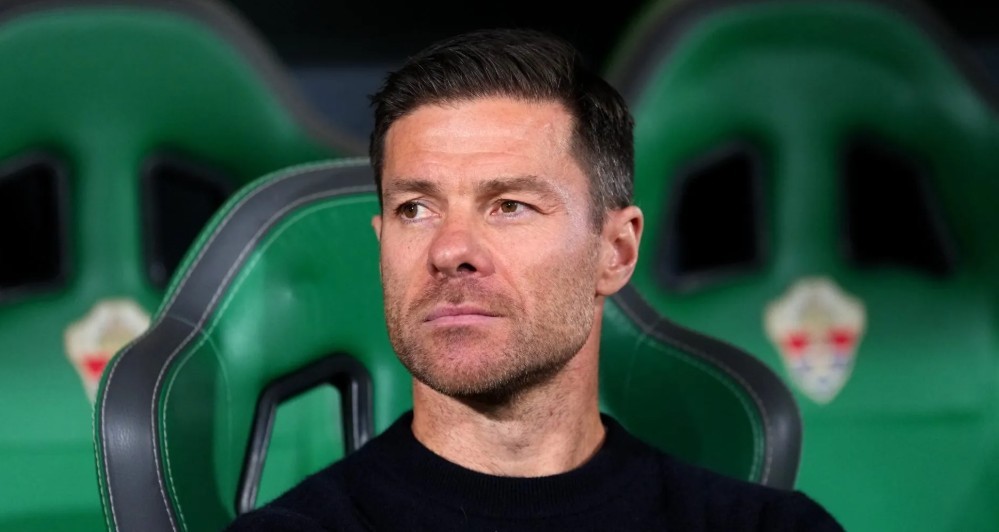 HLV Xabi Alonso đối mặt nhiều áp lực ở Real Madrid.