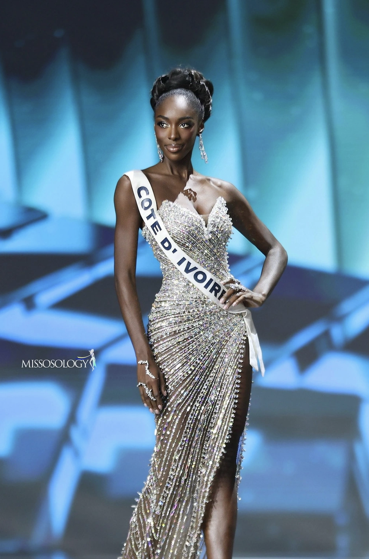 Ảnh màn hình 2025-11-25 lúc 12.02.59