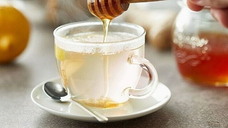 Điều gì sẽ xảy ra nếu bạn thường xuyên uống nước mật ong trước khi đi ngủ?

