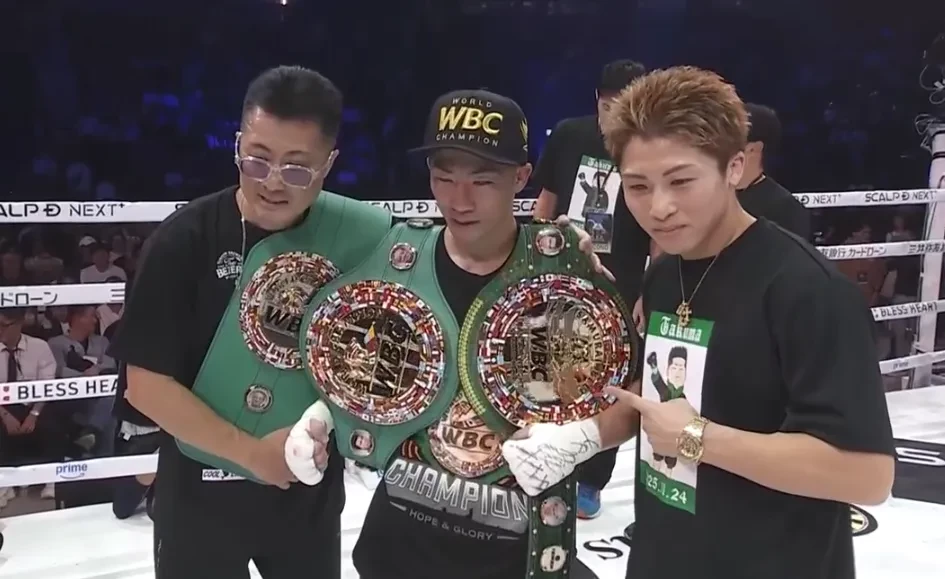 Takuma Inoue và Tenshin Nasukawa trong trận tranh đai WBC.