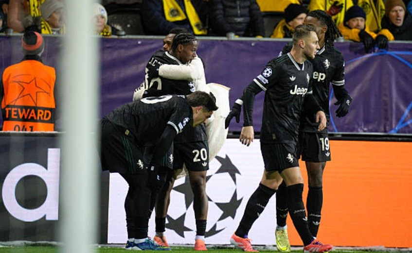 David mang về 3 điểm cho Juve.