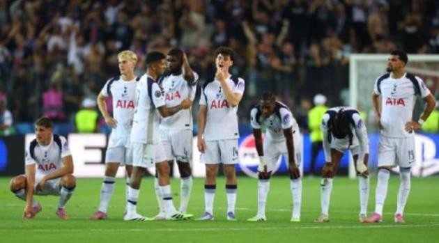 Tottenham thua đau PSG ở Siêu cúp châu Âu.