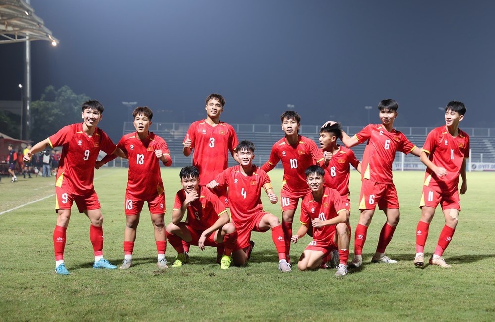 U17 Việt Nam duy trì thành tích toàn thắng sau khi đánh bại U17 Hong Kong. Ảnh: Đức Anh - Vietnamnet.