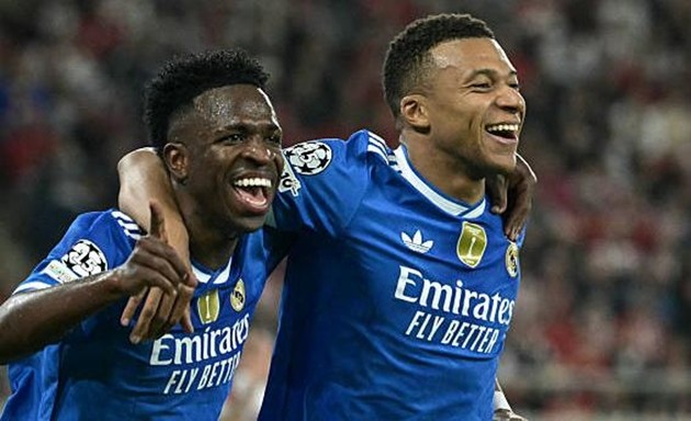 Real Madrid vẫn dựa vào các siêu sao để chiến thắng.