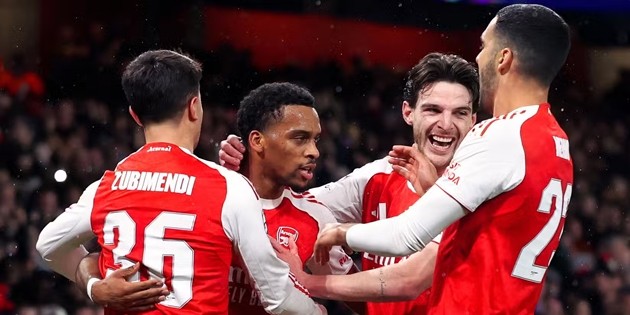 Arsenal vừa khuất phục Bayern Munich bằng hệ thống và những cá nhân xuất sắc.