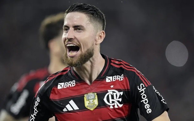 Jorginho là niềm hy vọng của Flamengo.