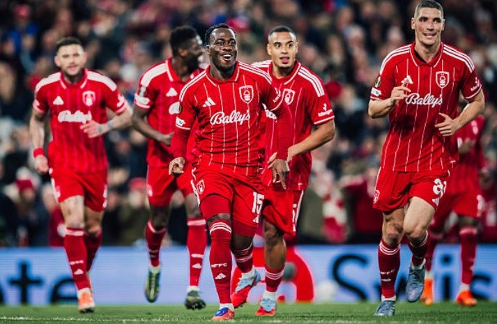 Forest giành chiến thắng tưng bừng tại City Ground.