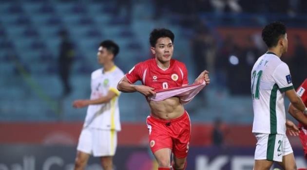 Đình Bắc tỏa sáng đúng lúc.