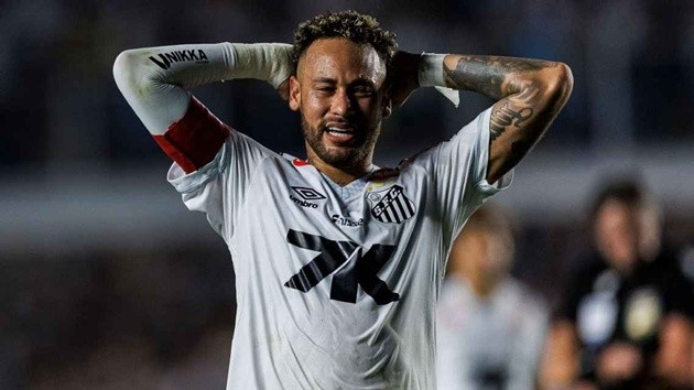 Sự trở lại Santos của Neymar trong năm nay đầy rẫy chấn thương và thiếu ổn định