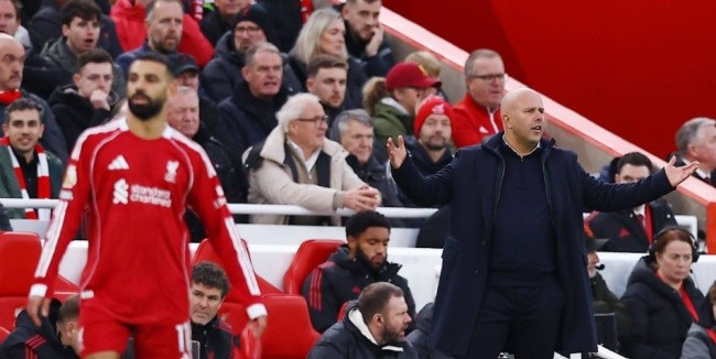 Liverpool của Slot sa sút không phanh.