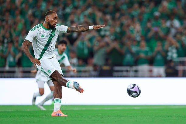 Manchester United được liên hệ với Ivan Toney.