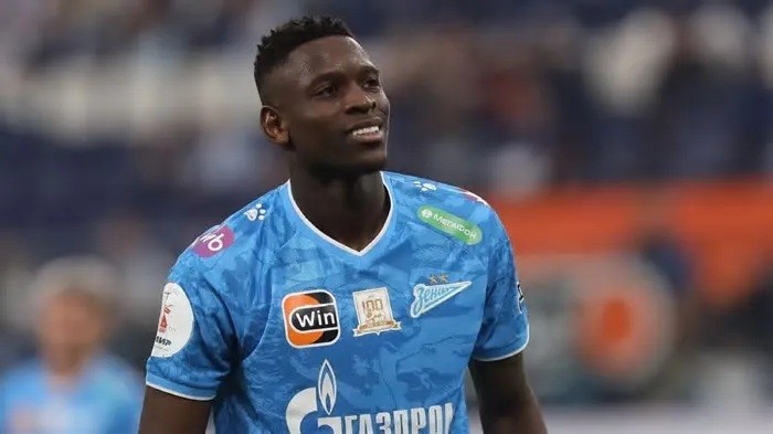 Henrique thừa nhận rất yêu thích Arsenal.