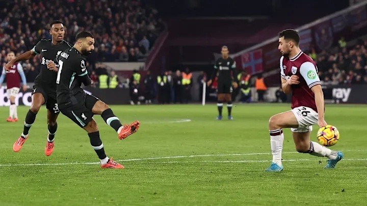 Salah thường xuyên phá lưới West Ham.