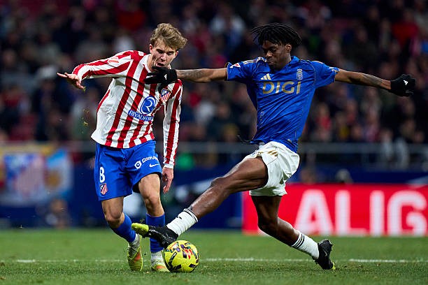 Atletico Madrid kiểm soát tốt thế trận trước Real Oviedo.