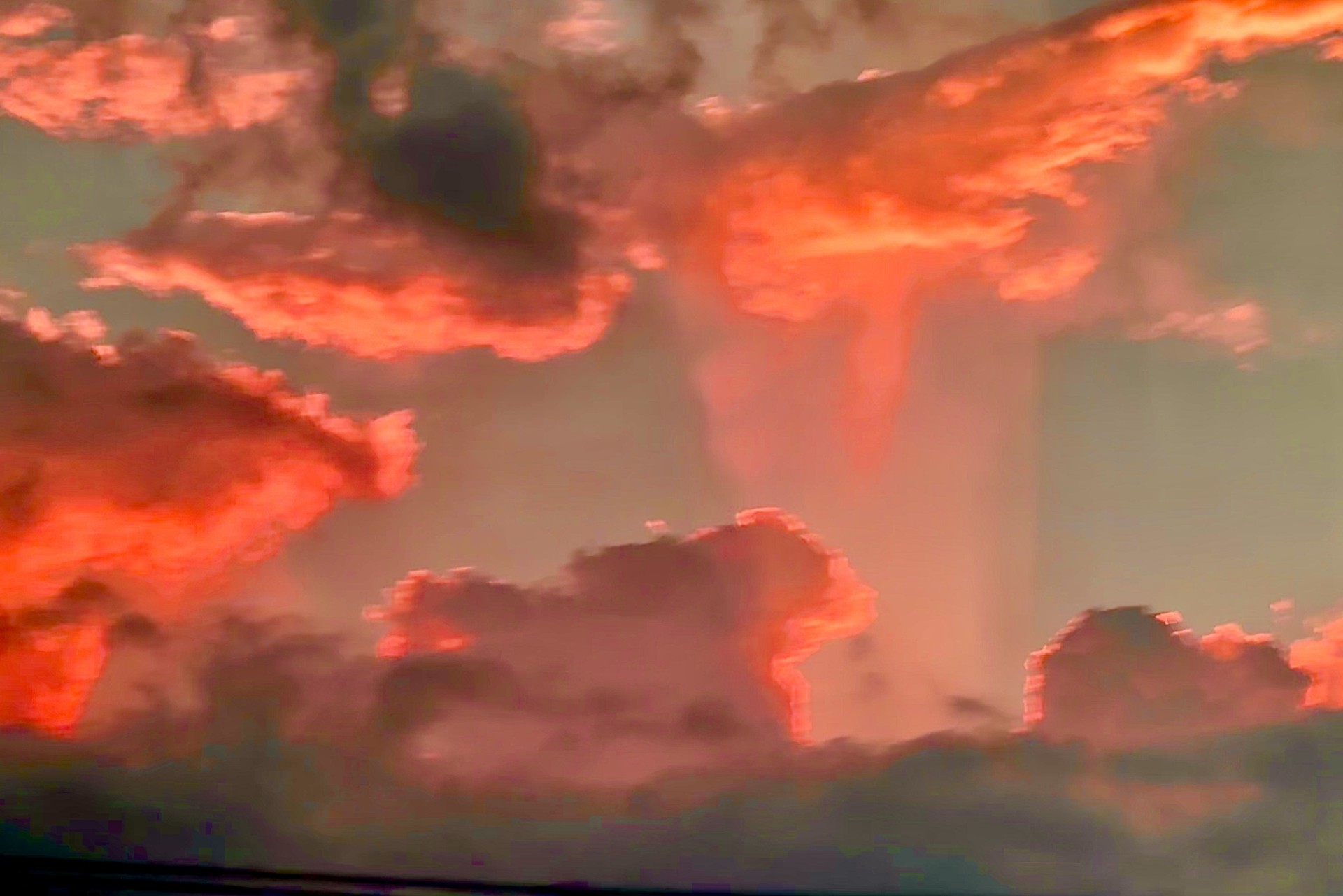 AA43B3CC-9FB5-4497-A5A3-509F372F388A