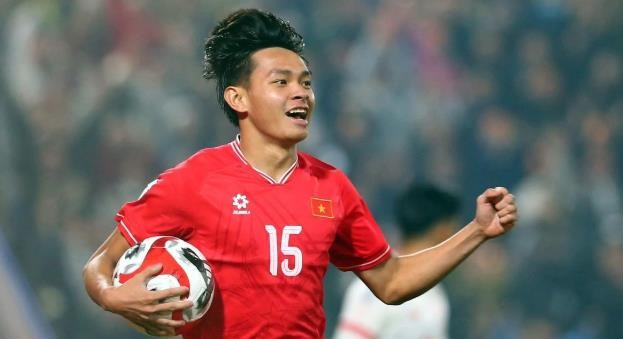 Ở tuổi 22, cơ hội luôn rộng mở với Vĩ Hào.