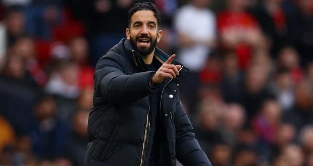 Amorim cần giúp MU ổn định hơn.