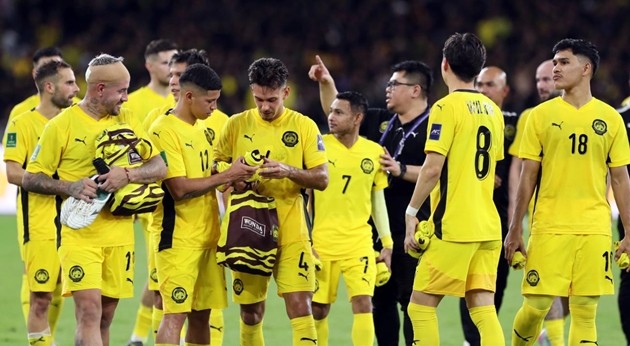 FAM có thể bị 7 cầu thủ nhập tịch kiện ngược.