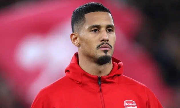 Saliba tiếp tục vắng mặt