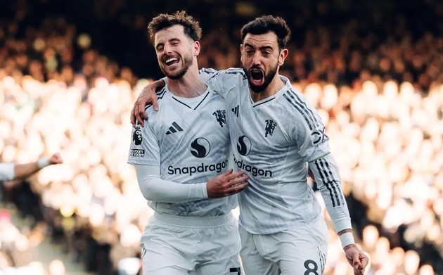 Mount tiết lộ pha phối hợp đá phạt với Bruno