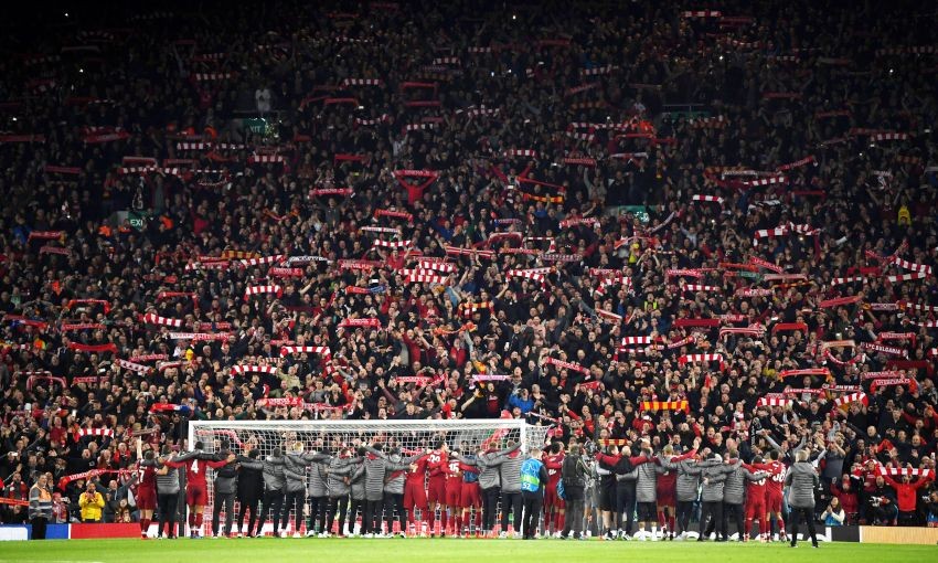Sự gắn kết của các CĐV và Cầu thủ Liverpool