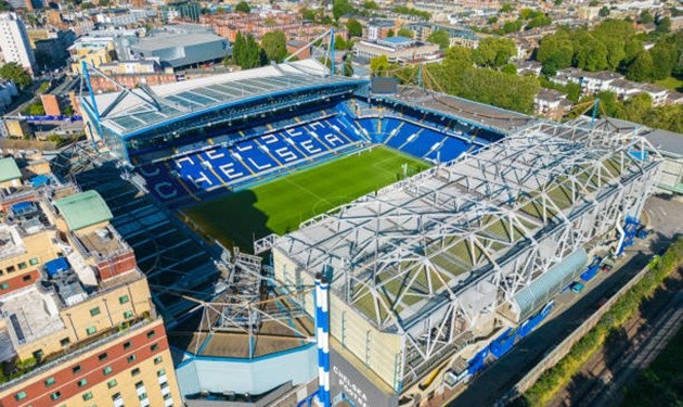 Stamford Bridge là một trong những sân vận động lâu đời nhất Premier League