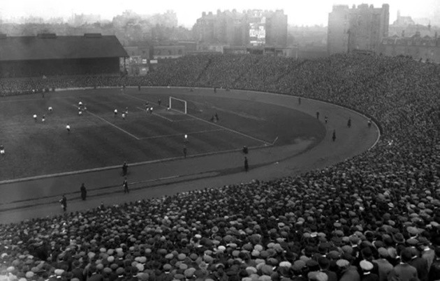 Diện mạo ban đầu của Stamford Bridge khi còn là sân điền kinh