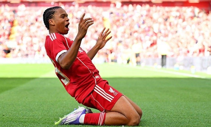 Liverpool được dự đoán vẫn sẽ cán đích trong top 4 Ngoại hạng Anh.