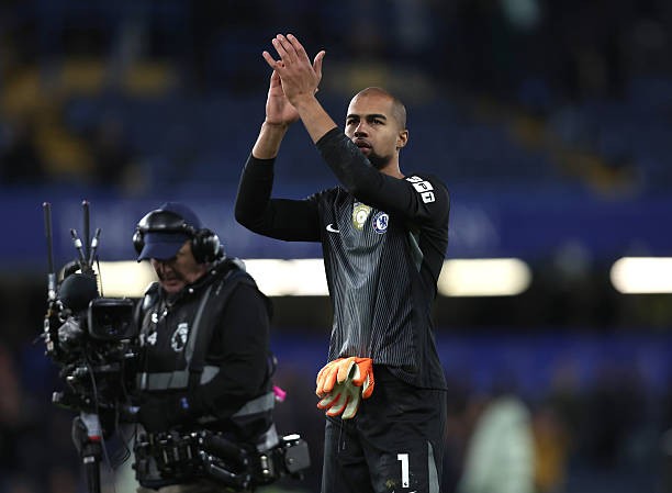 Robert Sanchez đang thể hiện phong độ ấn tượng cùng Chelsea.