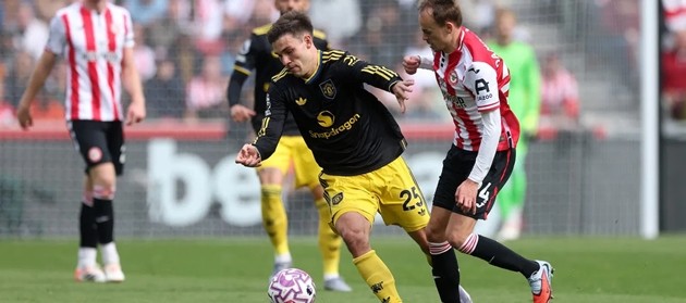 Sự sa sút nhanh chóng khiến Ugarte trở thành 