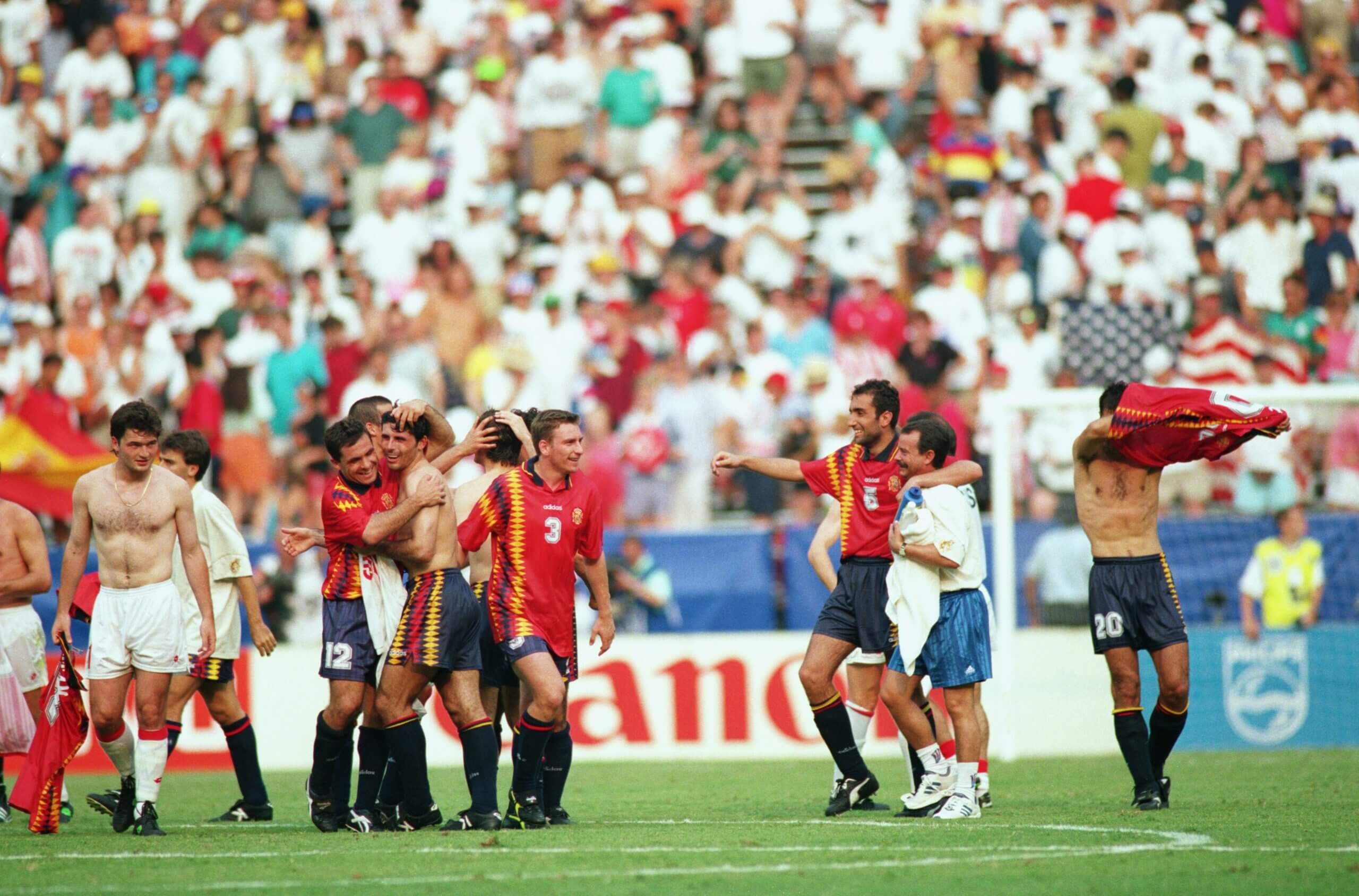 Tây Ban Nha đối đầu Thụy Sĩ trên sân RFK tại World Cup 1994