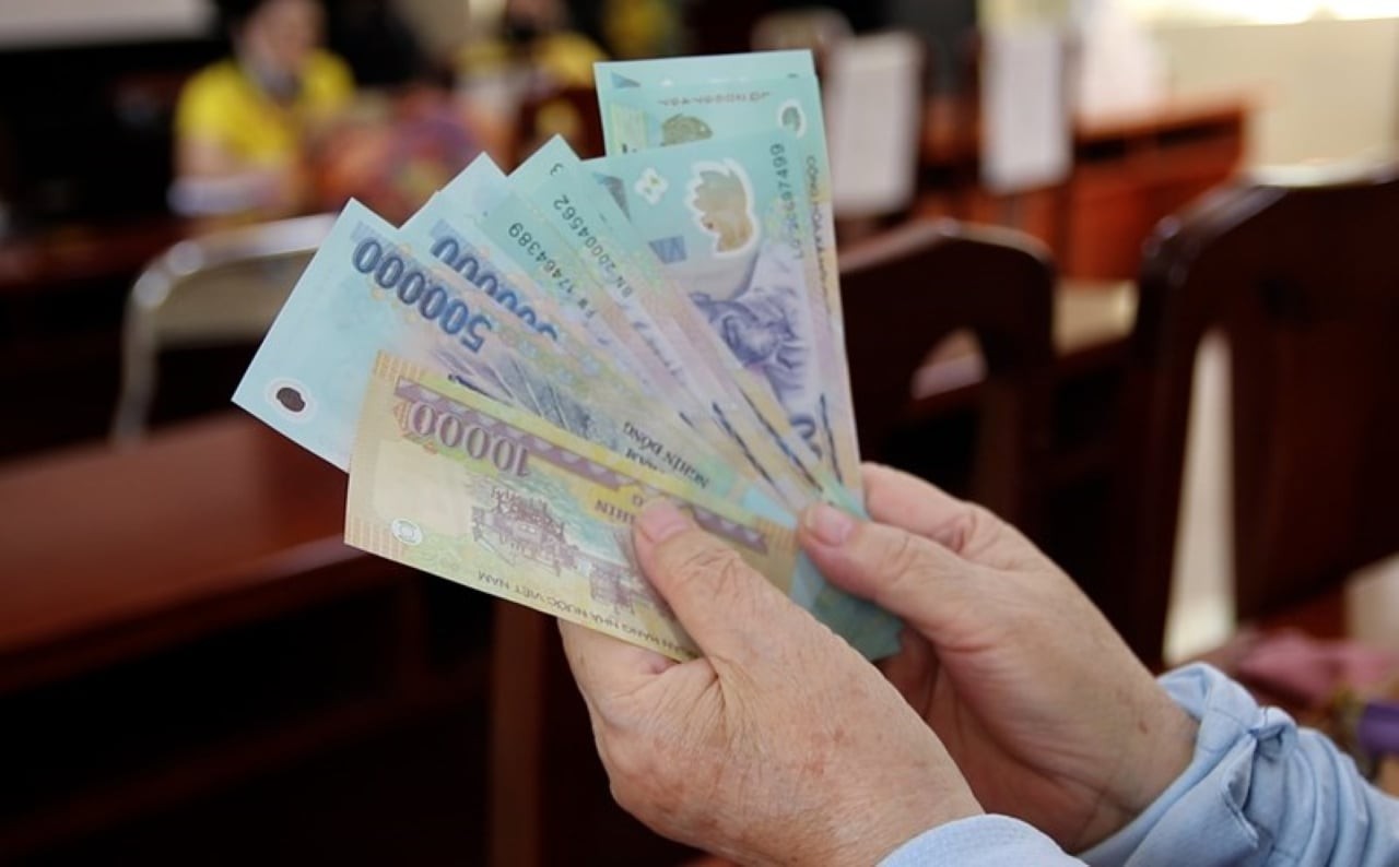 Năm 2026 hứa hẹn sẽ là bước ngoặt lớn của tiền lương khi 3 chính sách mới đồng loạt được triển khai. (Ảnh minh họa)