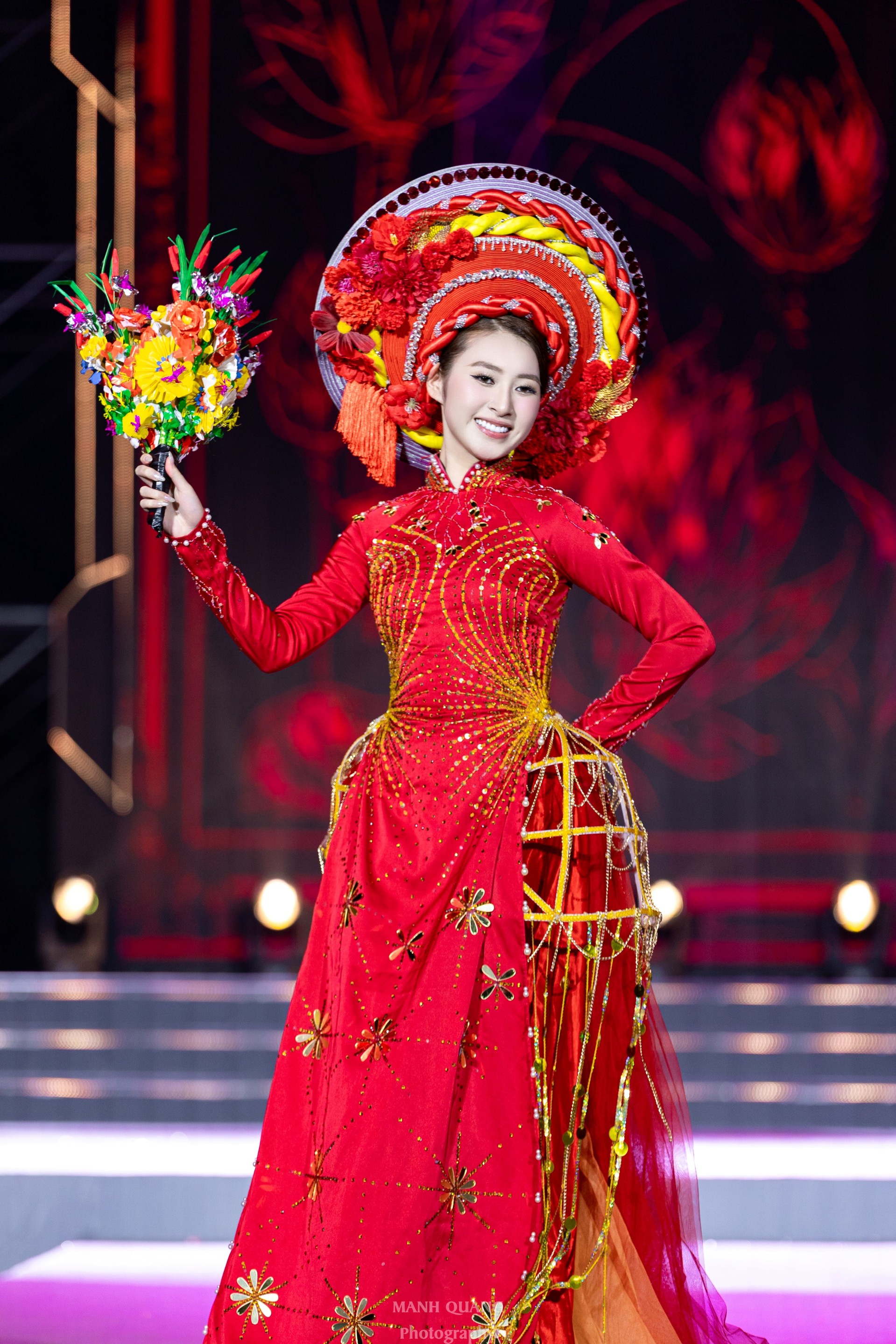 MODEL_TRÌNH_DIỄN_(11)[1]