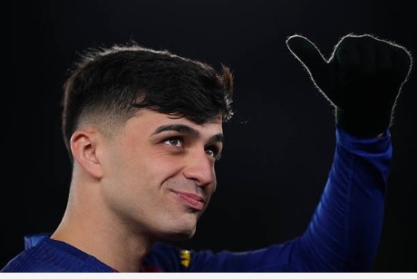 Pedri mang lại sự kết nối cho tuyến giữa Barca.