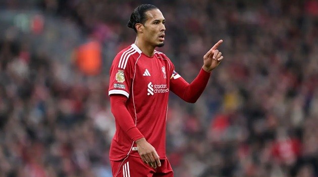 Virgil van Dijk dành lời khen cho người đồng đội của mình.