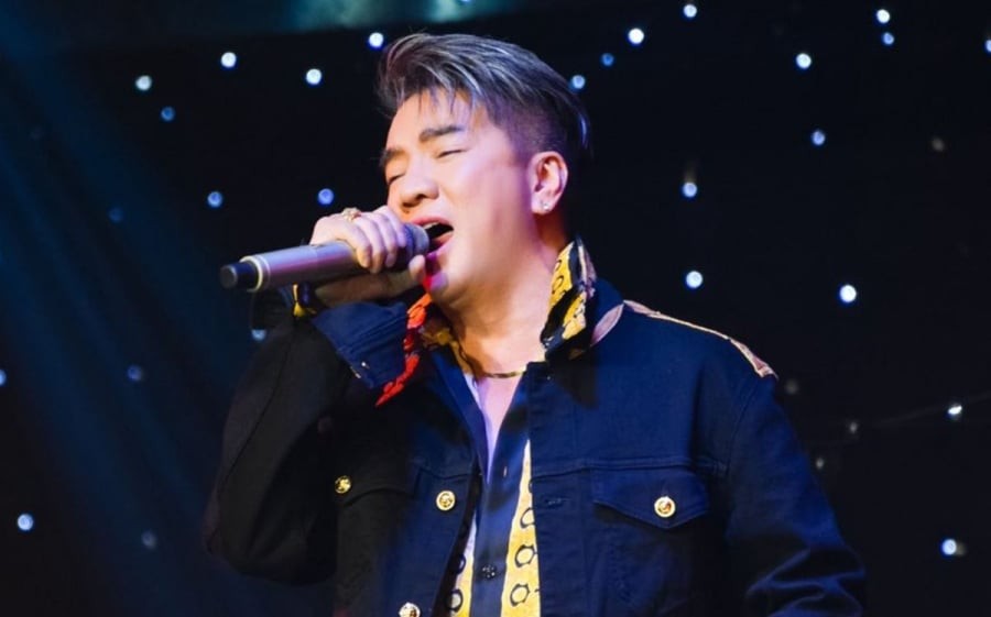 Đàm Vĩnh Hưng lần đầu thừa nhận run khi diễn đêm nhạc đặc biệt dù có hơn 20 năm ca hát 