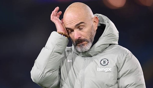 Chelsea đánh mất cơ hội tiếp tục bám đuổi Arsenal.