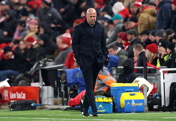 Slot vẫn chưa thể vực dậy Liverpool. 