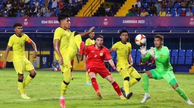 U22 Malaysia được đánh giá cao hơn U22 Lào.
