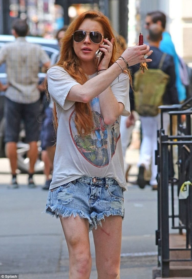 Áo quần lôi thôi cho thấy đây là những người bất cần, vô lo... (Ảnh minh họa)