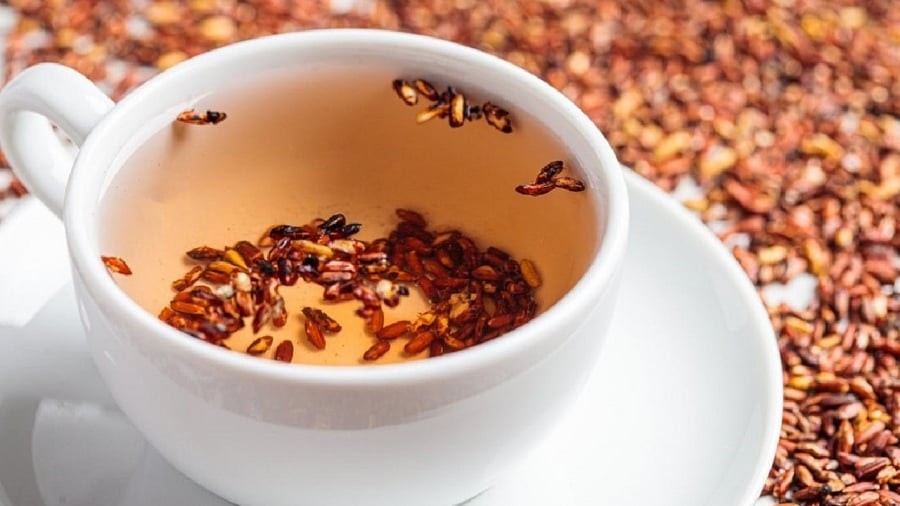 Uống nước gạo lứt rang đúng cách sẽ giúp hỗ trợ việc giảm cân diễn ra hiệu quả.