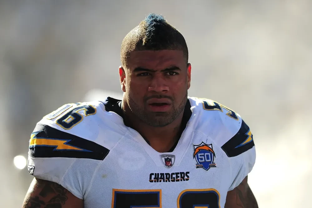 Shawne Merriman trong màu áo San Diego Chargers